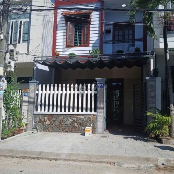 Bán lô đất đường 10.5m Lê Sỹ sát Lê Quảng Chí kẹp cống, kích thước lớn 150m2, 45 tỷ